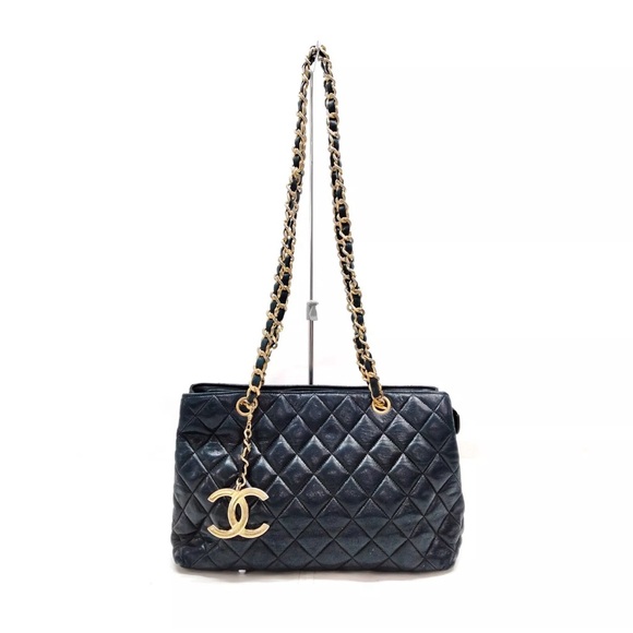 🏆💎💯 CHANEL Matelasse Black Lambskin Shoulder Bag - Picture 1 of 16